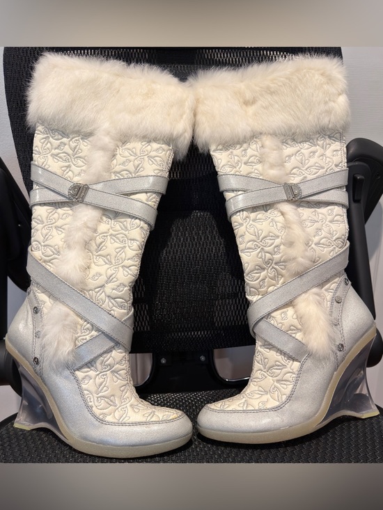 Baby Phat Shoes - RARE Vintage White & Silver Quilted Baby Phat Boots Sz 10 Boots With The Fur Y2K